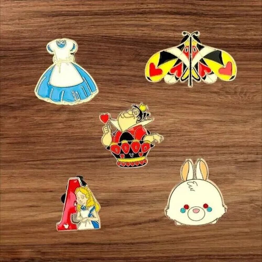 5 Alice in Wonderland Disney Parks Trading Pins, Plus 2 Bonus Pins